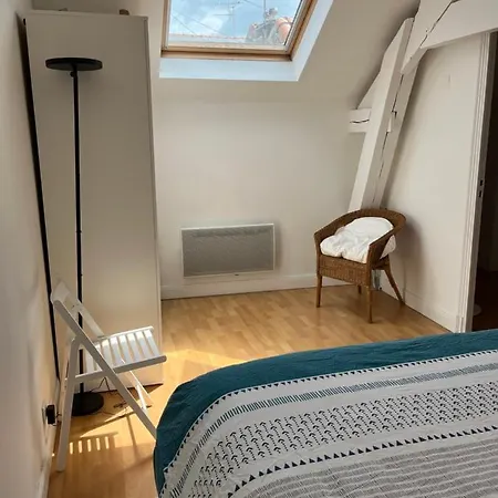 Maison De Ville, Hyper Centre, 8p, 105m2 Hébergement de vacances *